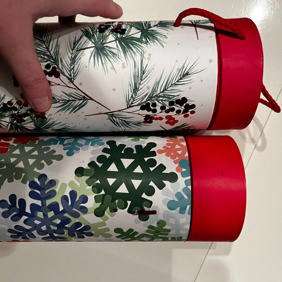 Christmas Wine Carriers / Holiday Decorative Containers Set of 2  (New) - Picture 11 of 16